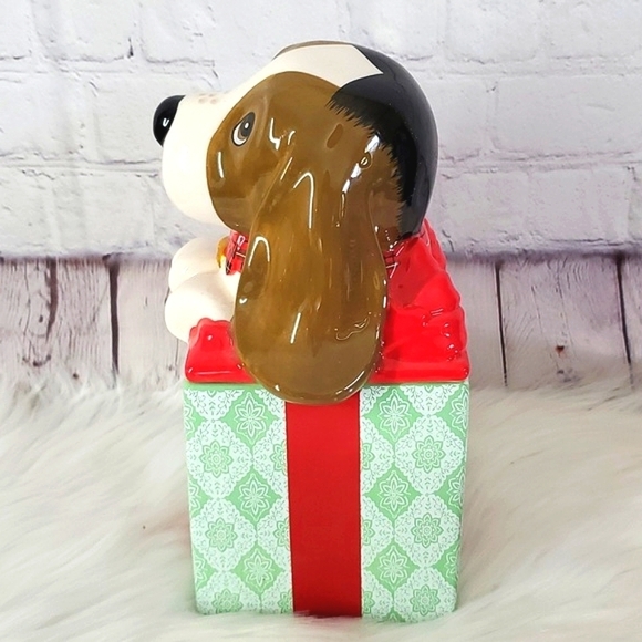 RARE Pioneer Woman Christmas Present Ceramic Charlie Basset Hound Dog Cookie Jar - Picture 13 of 17